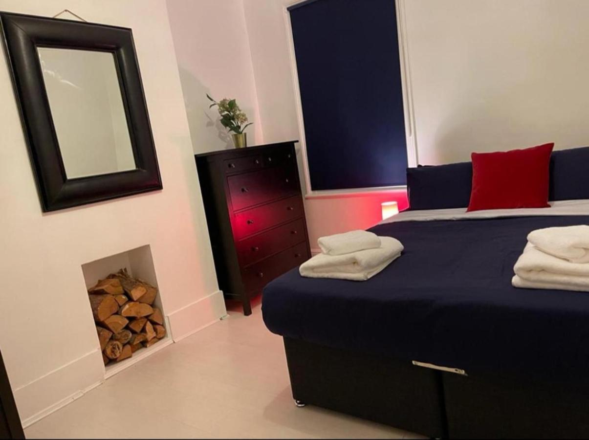 Lovely Large London Apartment Near Stratford Buitenkant foto