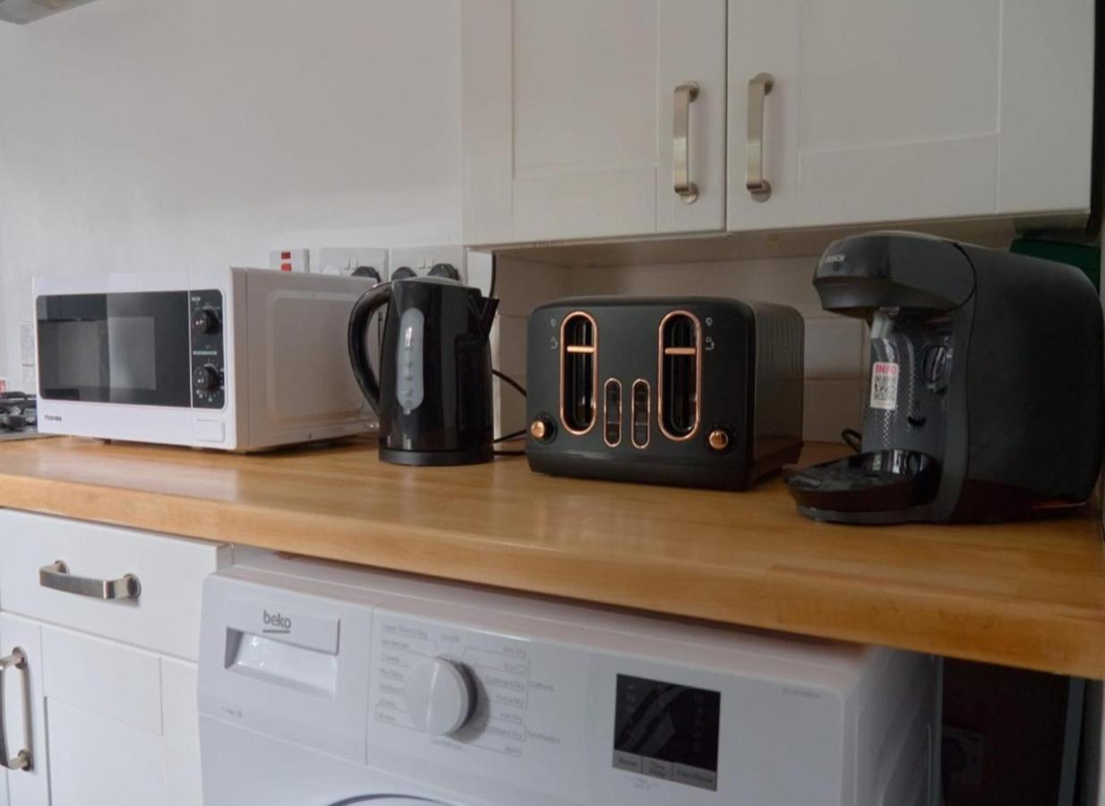 Lovely Large London Apartment Near Stratford Buitenkant foto