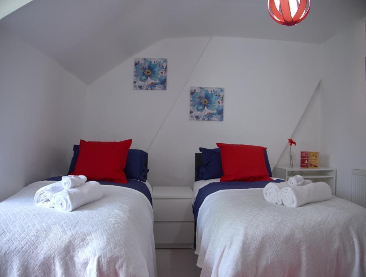 Lovely Large London Apartment Near Stratford Buitenkant foto