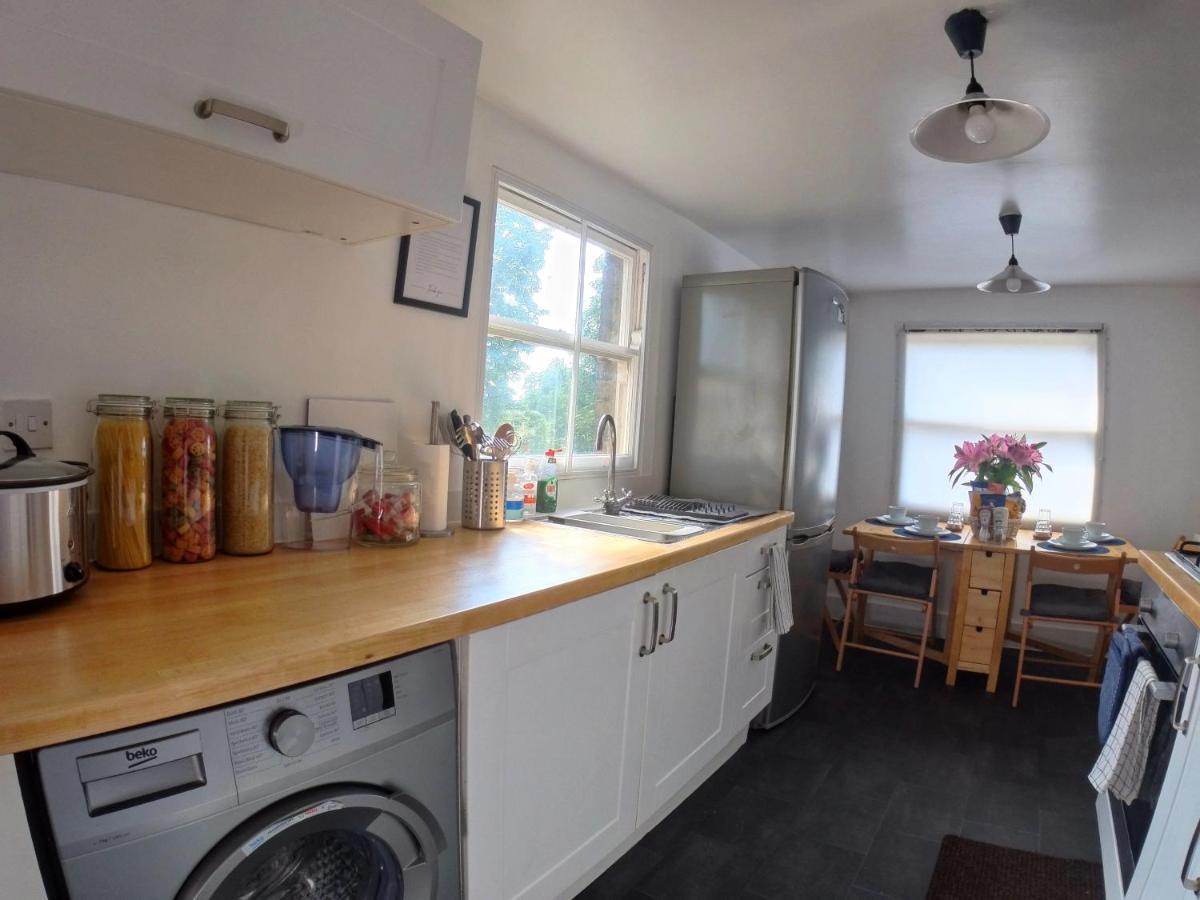 Lovely Large London Apartment Near Stratford Buitenkant foto