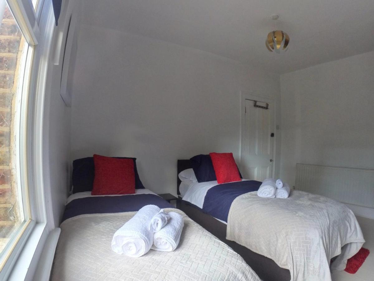 Lovely Large London Apartment Near Stratford Buitenkant foto